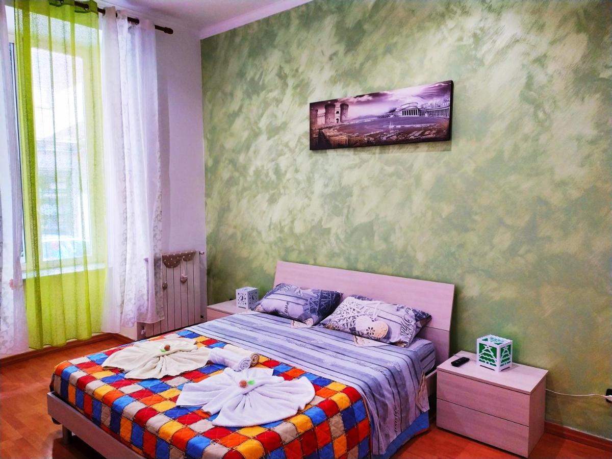 Promised Land Napoli Apartment Bagian luar foto