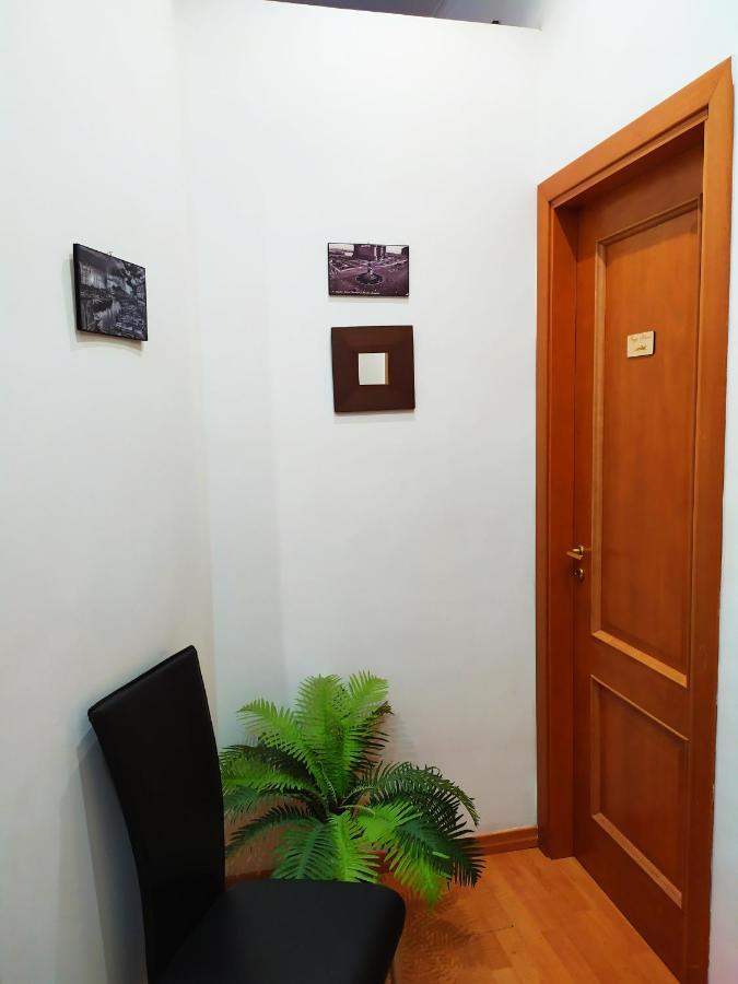 Promised Land Napoli Apartment Bagian luar foto