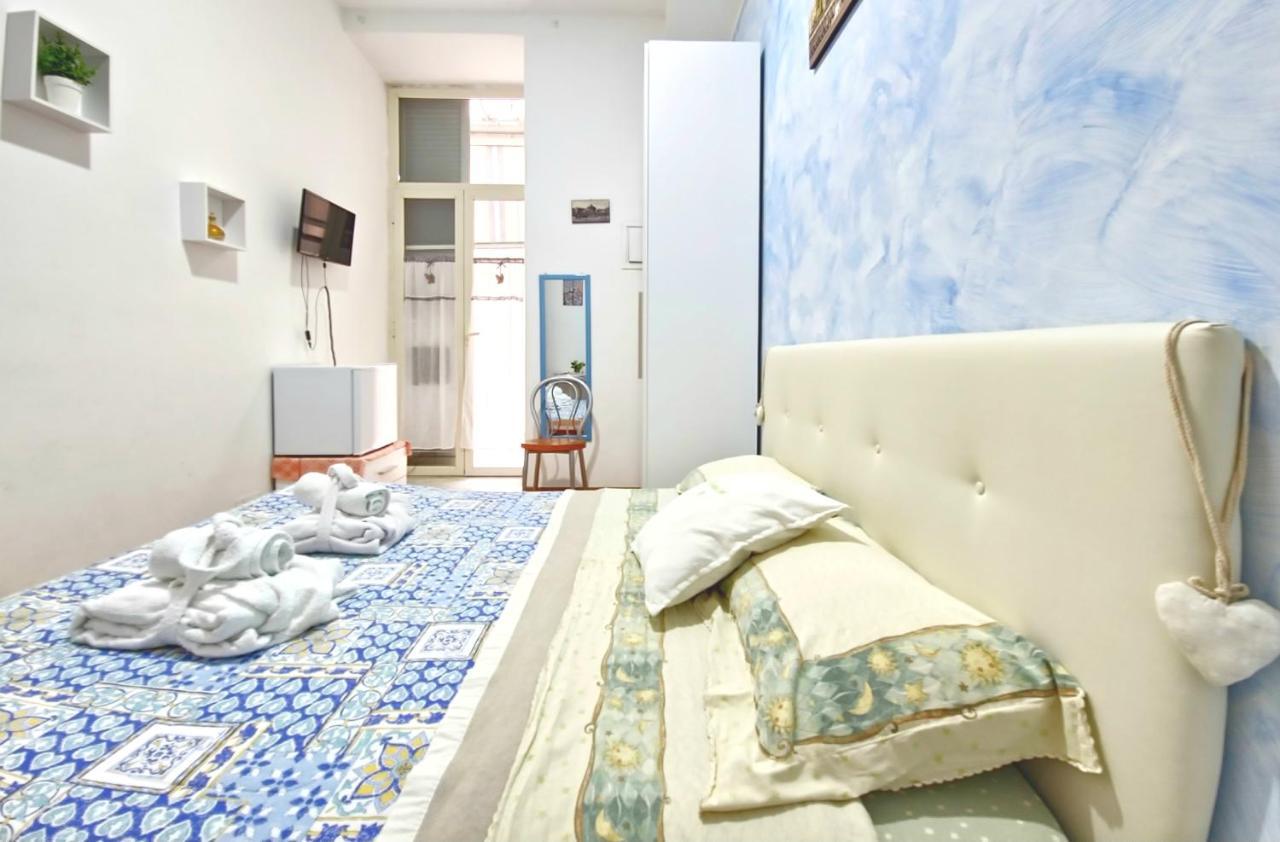 Promised Land Napoli Apartment Bagian luar foto