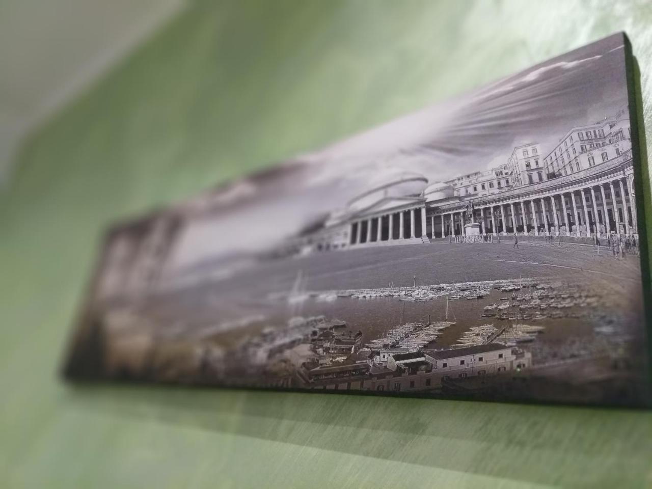 Promised Land Napoli Apartment Bagian luar foto