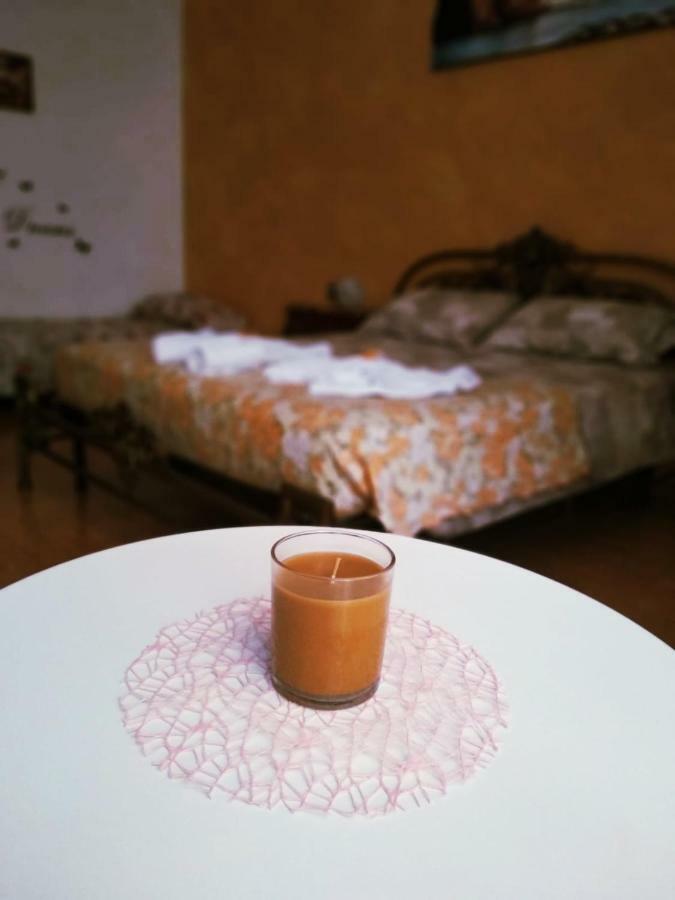 Promised Land Napoli Apartment Bagian luar foto